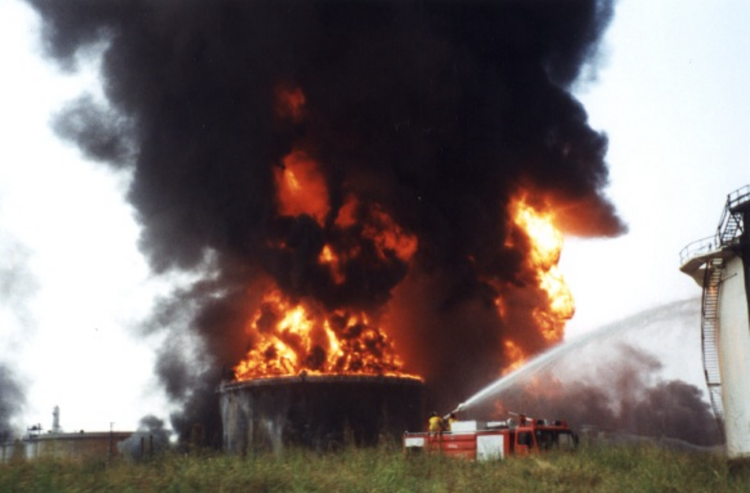 Large-scale tank fire at an oil refinery in Turkey.