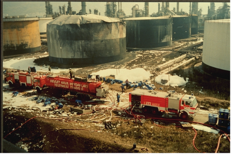 Fire at oil refinery was declared under control after 5 days