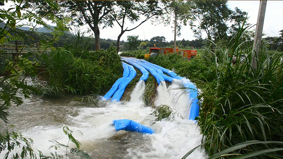 Over 144 million liters of water per day were pumped out of the cave.