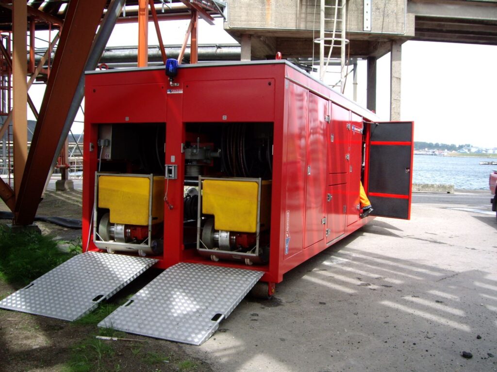 HydroSub 900 unit