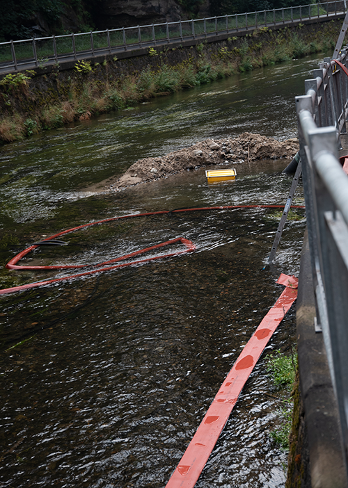 Hytrans mobile submersible pumps pumping water from nearby river